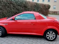 Gebraucht Opel Tigra 90 PS (66 kW) 2004 Rot Cabrio