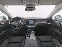 Gebraucht Volvo V60 CC Plus 197 PS (144 kW) 2024 Grau vapour grey / metallic Kombi