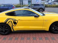 Gebraucht Ford Mustang GT 307 PS (225 kW) 2017 Gelb Coupé