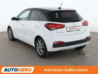 Gebraucht Hyundai i20 YES! 101 PS (74 kW) 2019 Weiß Kleinwagen
