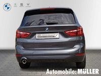 Gebraucht BMW 218 Gran Tourer Advantage 136 PS (100 kW) 2021 Mineralgrau metallic Van / Kleinbus