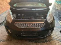 Gebraucht Kia Venga 90 PS (66 kW) 2011 Schwarz Kleinwagen