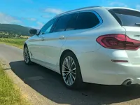 Gebraucht BMW 530 265 PS (194 kW) 2019 Weiß Kombi