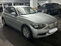 Gebraucht BMW 118 Urban Line 143 PS (105 kW) 2012 Grau Kleinwagen