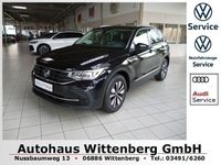 Gebraucht VW Tiguan Move 150 PS (110 kW) 2024 Schwarz SUV