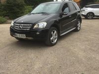 Gebraucht Mercedes ML320 224 PS (164 kW) 2008 Schwarz SUV