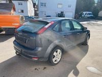 Gebraucht Ford Focus 101 PS (74 kW) 2007 Grau Limousine