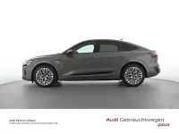 Gebraucht Audi Q8 Sportback e-tron Advanced Plus 250 kW (340 PS) 2024 Chronosgrau metallic SUV
