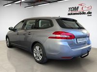 Gebraucht Peugeot 308 Active 131 PS (96 kW) 2018 Grau Kombi