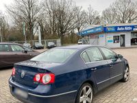 Second-hand VW Passat 140 CP (102 kW) 2006 Albastru Berlinǎ