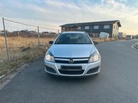Gebraucht Opel Astra 120 PS (88 kW) 2005 Silber Kombi