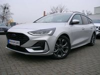 Gebraucht Ford Focus ST-Line X 116 PS (85 kW) 2025 Silber metallic Kombi
