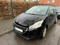 Gebraucht Peugeot 208 Active 68 PS (50 kW) 2014 Schwarz Kleinwagen