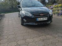 Gebraucht Ford Focus ST-Line 182 PS (133 kW) 2012 Schwarz Limousine