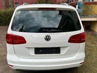 gebraucht VW Sharan 2.0 TDI DSG BlueMotion Tech Highline ...