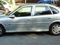 Gebraucht Opel Vectra 158 PS (116 kW) 2000 Silber metallic Limousine