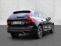Gebraucht Volvo XC60 Ultimate 197 PS (144 kW) 2023 Onyx black / metallic SUV