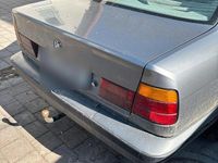 Second-hand BMW 524 115 CP (84 kW) 1991 Berlinǎ