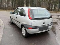 Gebraucht Opel Corsa Comfort 58 PS (42 kW) 2000 Silber Limousine
