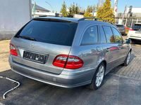 Gebraucht Mercedes E220 170 PS (125 kW) 2008 Palladiumsilber  metalliclack Kombi
