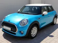 Używany Mini Cooper 136 KM (100 kW) 2018 Niebieski Hatchback