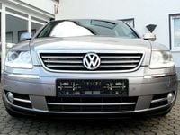 Gebraucht VW Phaeton Individual 239 PS (175 kW) 2010 Bentley arabesquesilber Limousine