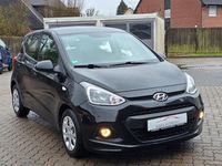 Gebraucht Hyundai i10 Classic 67 PS (49 kW) 2016 Schwarz Kleinwagen