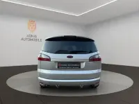 Gebraucht Ford S-MAX Titanium 175 PS (128 kW) 2009 Silber Van / Kleinbus