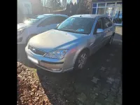 Gebraucht Ford Mondeo 125 PS (91 kW) 2007 Silber Limousine
