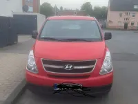Gebraucht Hyundai H-1 2011 Rot Van / Kleinbus