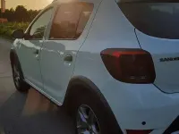 Gebraucht Dacia Sandero Stepway 90 PS (66 kW) 2020 Weiß Limousine