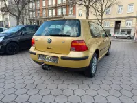 Gebraucht VW Golf IV 90 PS (66 kW) 2000 Gelb Limousine
