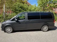 Gebraucht Mercedes V250 Avantgarde Edition 190 PS (139 kW) 2022 Schwarz Van / Kleinbus