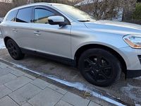 Gebraucht Volvo XC60 164 PS (120 kW) 2010 Silber SUV