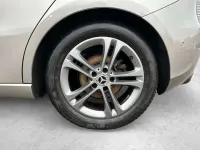 Gebraucht Mercedes A200 163 PS (119 kW) 2019 Silber Limousine