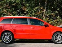 Gebraucht Opel Astra 116 PS (85 kW) 2010 Rot Kombi