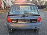 Gebraucht Renault Twingo Authentique 58 PS (42 kW) 2002 Klarlackdeckschicht schwarz Kleinwagen