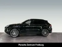 Gebraucht Porsche Cayenne 470 PS (345 kW) 2024 Schwarz SUV