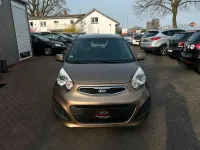 Gebraucht Kia Picanto 86 PS (63 kW) 2013 Cafe mocca met. Kleinwagen