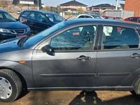 Gebraucht Ford Focus 102 PS (75 kW) 2004 Silber Limousine