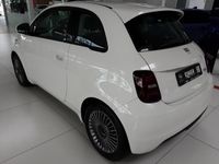 Gebraucht Fiat 500e 86 kW (118 PS) 2023 Weiß Limousine