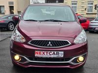 Gebraucht Mitsubishi Space Star Diamant Edition 71 PS (52 kW) 2016 Rot Kleinwagen