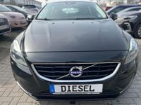 Gebraucht Volvo V40 You! 150 PS (110 kW) 2016 Schwarz Limousine