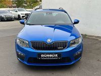 gebraucht Skoda Octavia Combi RS 2,0 TDI Navi*Xenon*AHK*