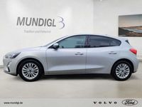 Gebraucht Ford Focus Titanium 155 PS (114 kW) 2021 Polarsilber metallic (metallic) Limousine