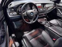 Gebraucht BMW 520 190 PS (139 kW) 2016 Black sapphire metallic Limousine