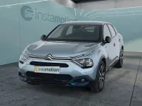 Używany Citroën e-C4 Feel 100 kW (136 KM) 2021 Niebieski Sedan/Limuzyna