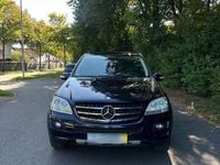 Gebraucht Mercedes ML320 224 PS (164 kW) 2007 Schwarz SUV