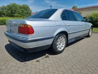 Gebraucht BMW 735 238 PS (175 kW) 2000 Silber Limousine