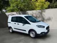 Gebraucht Ford Transit 101 PS (74 kW) 2019 Weiß Kombi